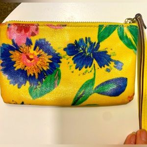Auth Kate Spade Floral Zip-up Wristlet